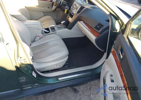 2011 Subaru Outback 2.5I Limited из США, поврежденный, VIN 4S4BRBKC8B3419969